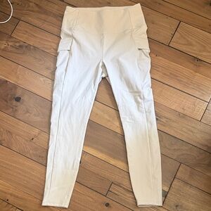 Avalanche cashmere soft leggings sz Medium